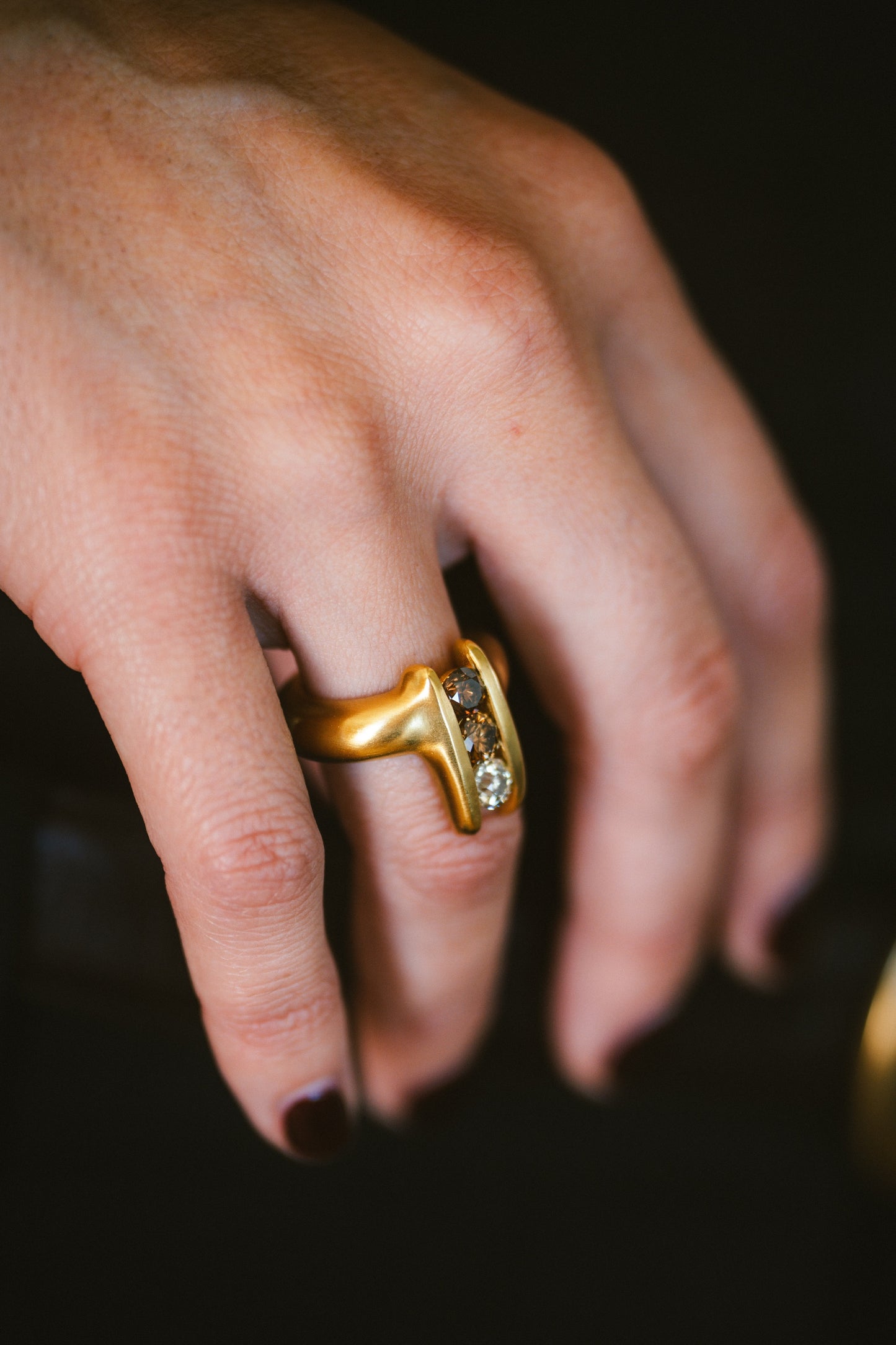TUSKS OMBRÉ DIAMOND RING